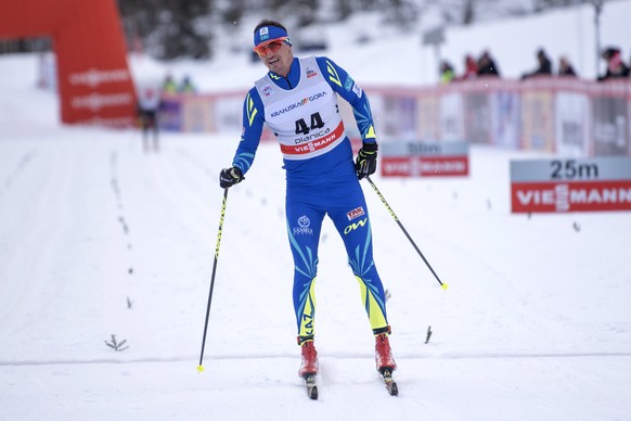 epa06460769 Alexey Poltoranin of Kazakhstan wins the men&#039;s 15km classic race at the FIS Cross Country Skiing World Cup event in Planica, Slovenia, 21 January 2018. EPA/IGOR KUPLJENIK