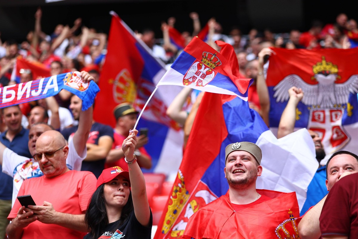 Serbia fans Slovenia v Serbia, UEFA European Championship, EM, Europameisterschaft 2024, Group C, Football, Munich Football Arena, Munich, Germany, 20 Jun 2024 EDITORIAL USE ONLY No use with unauthori ...