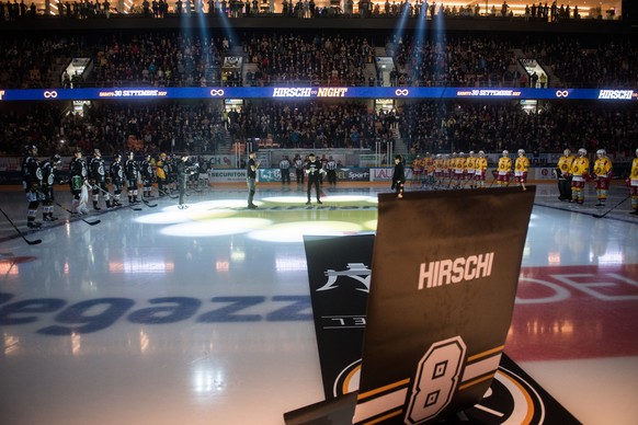 the official moment of the retreat of HC Lugano number 8 of Steve Hirschi, during the preliminary, round game of National League A (NLA, LNA) Swiss Championship 2017/18 between HC Lugano and SCL Tiger ...