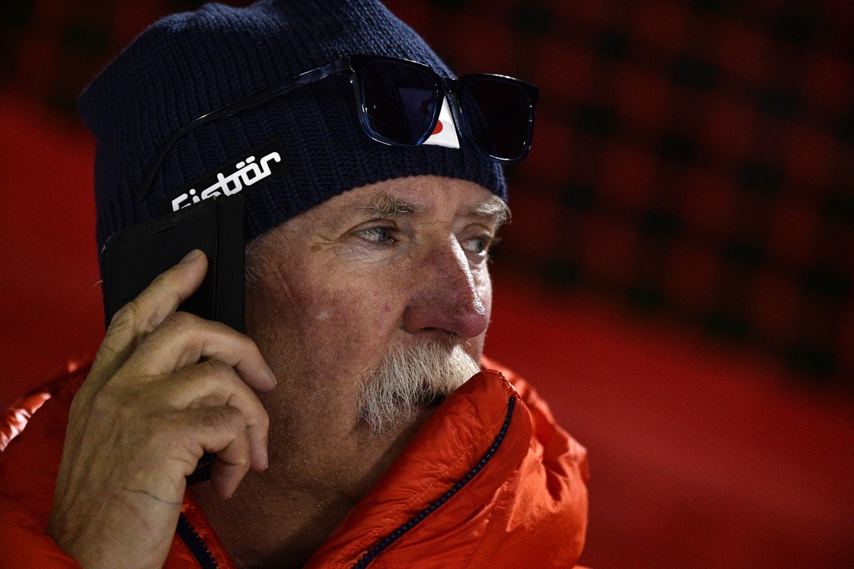 epa07373286 Father of Marcel Hirscher of Austria, Ferdinand Hirscher, reacts during the second run of the Men's Giant Slalom race at the 2019 FIS Alpine Skiing World Championships in Are, Sweden, ...