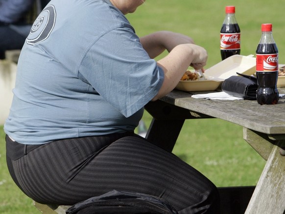 Während der Pandemie haben Jugendliche vermehrt mit Essstörungen zu kämpfen – sowohl mit Übergewicht als auch Magersucht.