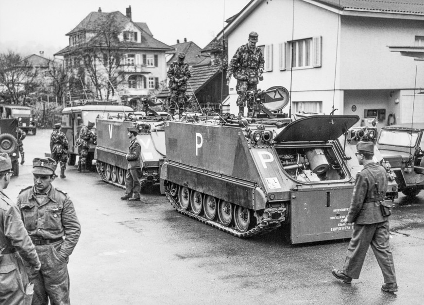 Verlorene Panzer, übermütige Rekruten und Wasserdiebstahl: Die 11 grössten Fails der Schweizer Armee