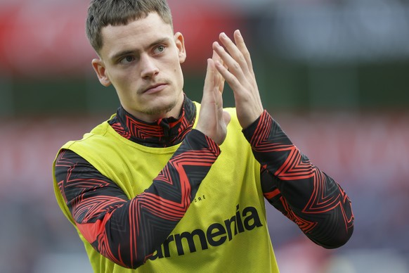 epa11949252 Florian Wirtz of Leverkusen reacts during the German Bundesliga soccer match between Bayer 04 Leverkusen and SV Werder Bremen in Leverkusen, Germany, 08 March 2025. EPA/CHRISTOPHER NEUNDOR ...