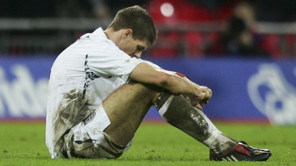 England&#039;s Steven Gerrard reacts in frustration after the Euro 2008 group E qualifying soccer match between England and Croatia at Wembley Stadium in London, Wednesday Nov. 21, 2007. England faile ...