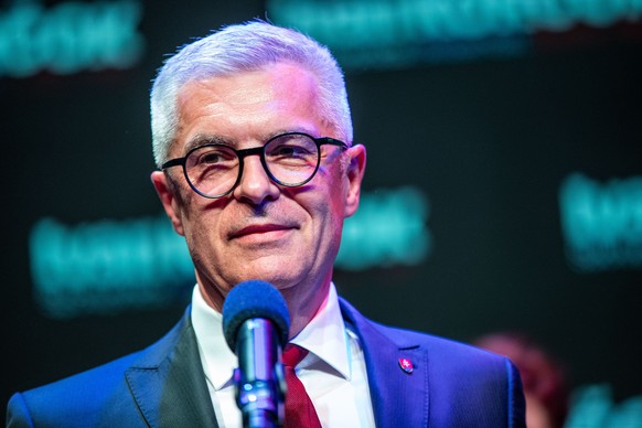epa11263366 Slovak presidential candidate and former Foreign Minister Ivan Korcok thanks supporters on election night during Slovakia&#039;s presidential election run-off at his election headquartes i ...