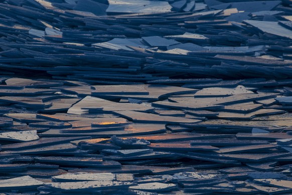 Shards of ice pile up on Lake Michigan along the South Haven Pier in South Haven, Michigan on March 19, 2019. (Joel Bissell/Kalamazoo Gazette - MLive.com via AP)