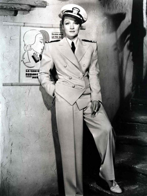 Kino. MARLENE DIETRICH, 1940 Bijou (Marlene Dietrich) , 1940, Seven Sinners, Das Haus Der Sieben Suenden. (Photo by FilmPublicityArchive/United Archives via Getty Images)