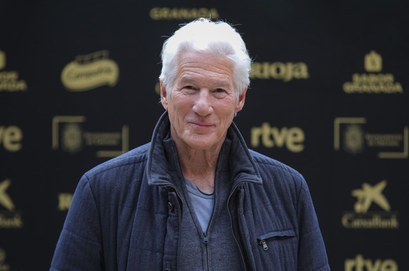 epa11881338 US actor Richard Gere poses for photographers upon arrival on the eve of the 39th Goya Awards ceremony in Granada, Spain, 07 February 2025. Gere is to receive the International Goya Award  ...