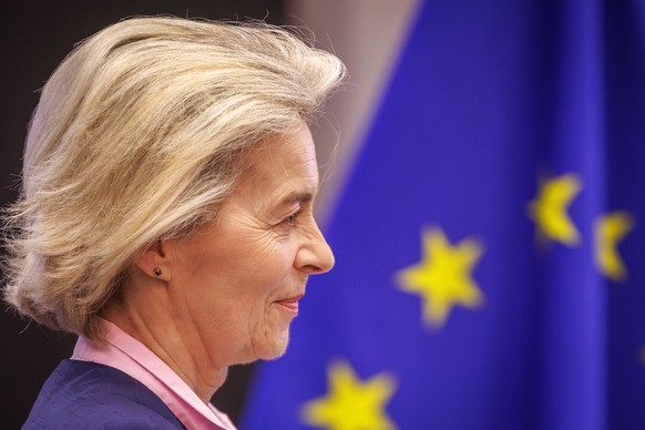epa11493502 European Commission President Ursula von der Leyen arrives at the start of the weekly meeting of the European College of Commissioners in Brussels, Belgium, 24 July 2024. Von der Leyen sec ...