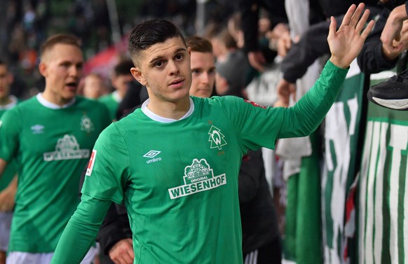 epa08077956 Milot Rashica of Bremen reacts after the German Bundesliga soccer match between SV Werder Bremen and 1. FSV Mainz 05 in Bremen,Â Germany, 17 December 2019. EPA/DAVID HECKER CONDITIONS - AT ...