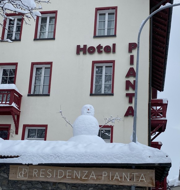 tel:
email:
Hi.
Hier Bilder aus Graubünden
Mein Ziel Savognin
Von: