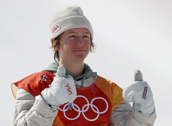 epa06513391 Redmond Gerard of the US celebrates on the podium after winning the gold in the Men&#039;s Snowboard Slopestyle competition at the Bokwang Phoenix Park during the PyeongChang 2018 Olympic  ...