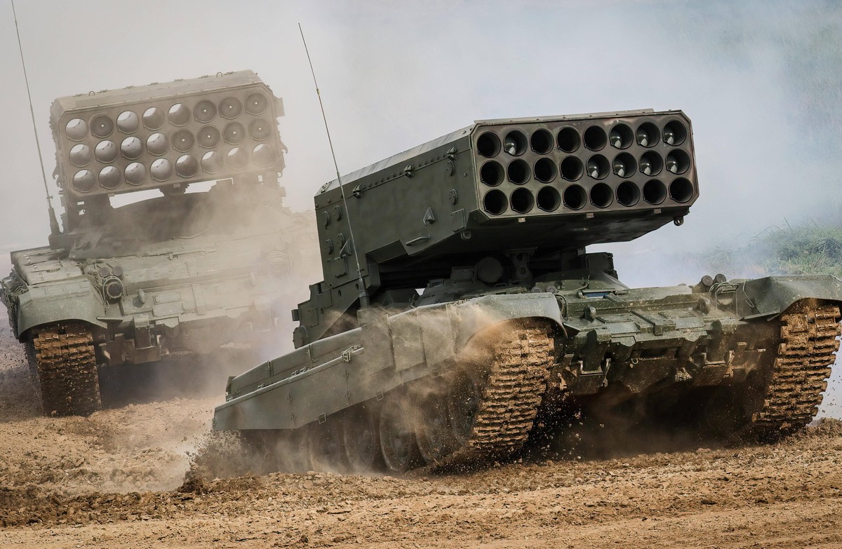 August 25, 2021, Moscow, Russia: Russian Army TOS-1A Solntsepyok (Blazing Sun) multiple rocket launcher and thermobaric weapon mounted on a T-72 tank chassis seen during the annual Army Games defense  ...