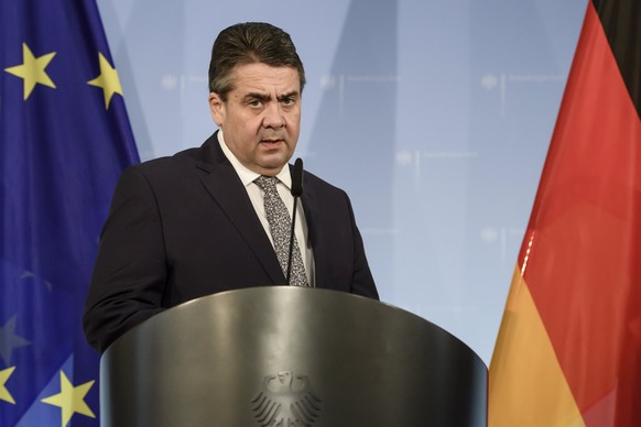 epa05835548 German Foreign Minister Sigmar Gabriel gives a press statement after a meeting with his Turkish counterpart Mevlut Cavusoglu in Berlin, Germany, 08 March 2017. The meeting came after a dip ...