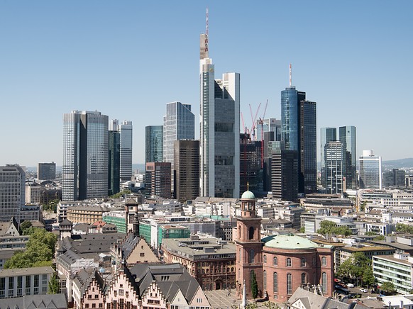 Die Banken weltweit sind nach Einsch�tzung des IWF trotz Coronakrise widerstandsf�hig. Im Bild die Frankfurter Bankenskyline. (Symbolbild)