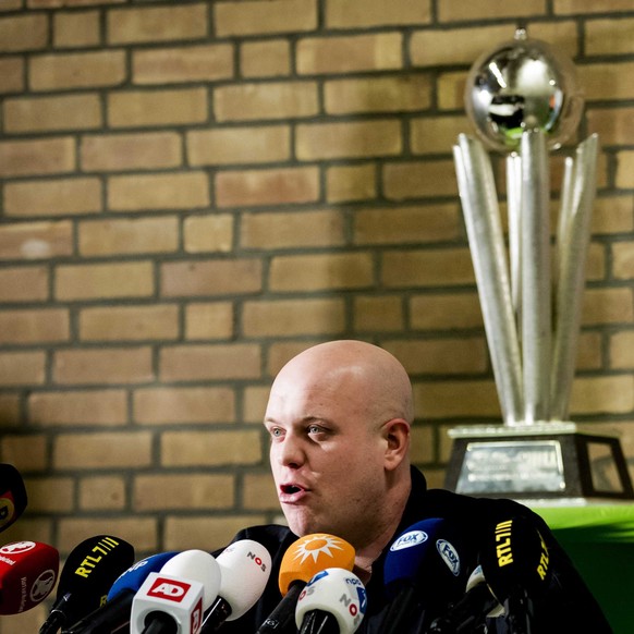 epa05699913 Dutch PDC World Darts Championship winner Michael van Gerwen speaks during a press conference in Vlijmen, The Netherlands, 05 January 2017. Gerwen won the PDC World Darts from Gary Anderso ...