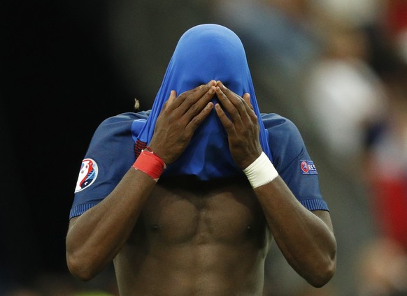 Football Soccer - Portugal v France - EURO 2016 - Final - Stade de France, Saint-Denis near Paris, France - 10/7/16
France&#039;s Paul Pogba reacts after the game
REUTERS/John Sibley
Livepic