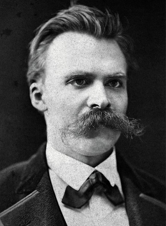 Hat den Übermenschen geschaffen: Friedrich Nietzsche.