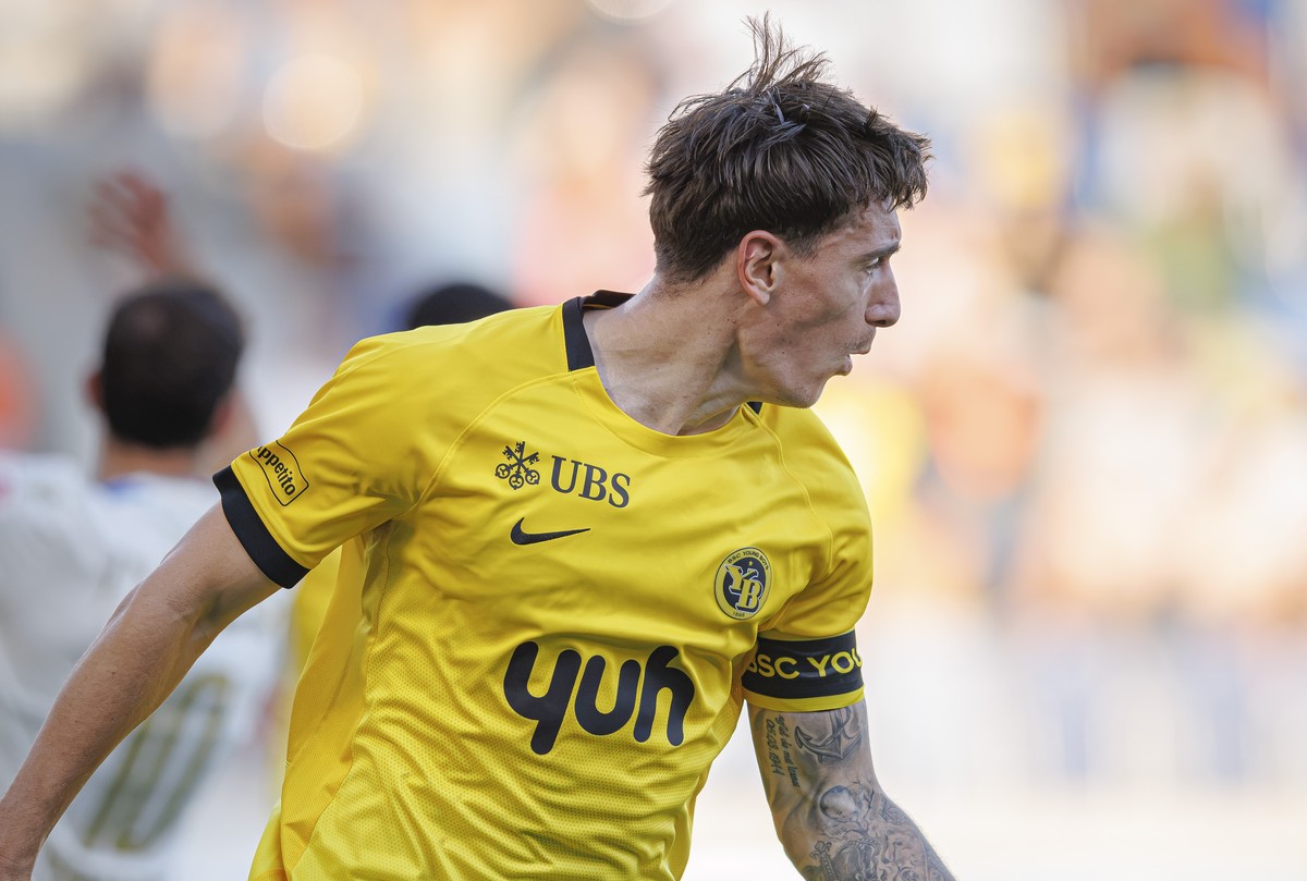 Cedric Zesiger (YB) celebre son but lors de la rencontre de football de Swiss Super League entre le FC Lausanne-Sport, LS, et le BSC Young Boys, YB, ce samedi 8 aout 2026 au stade de la Tuiliere a Lau ...