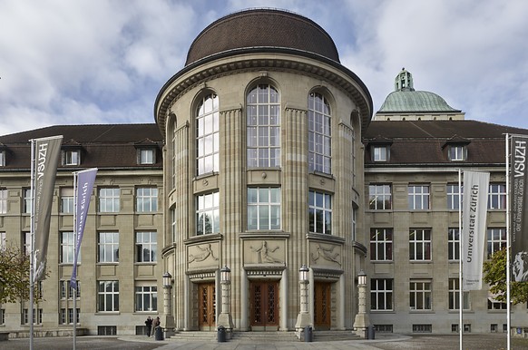 Doppelt so hoch wie vor zehn Jahren, aber immer noch zu tief: Der Frauenanteil bei den ordentlichen Professuren an Uni Zürich beträgt 21 Prozent.