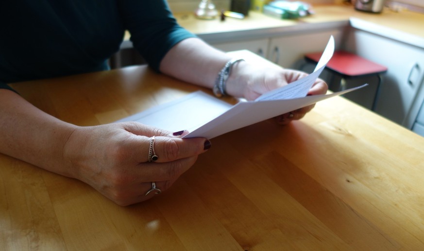 Massenkündigung bei der Vita-Siedlung in Langnau am Albis. Die Zürich Versicherung will verdichten und höhere Renditen erzielen.