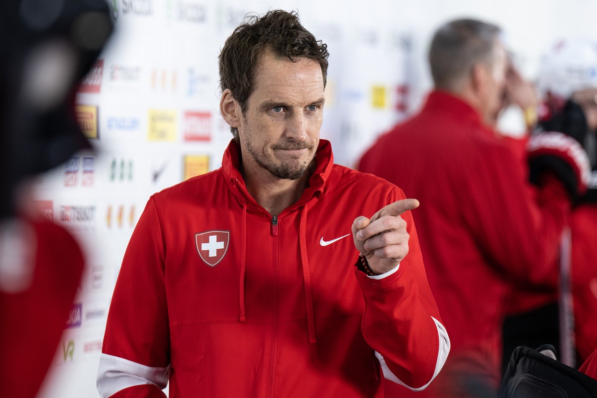 Switzerland's head coach Patrick Fischer speaks during a media session in Helsinki at the Ice Hockey Hall, Finland on Wednesday, May 25, 2022. (KEYSTONE/Peter Schneider)
