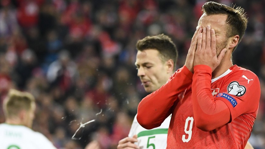 Switzerland&#039;s forward Haris Seferovic reacts after a missed chance to score, during the 2018 Fifa World Cup play-offs second leg soccer match Switzerland against Northern Ireland at the St. Jakob ...