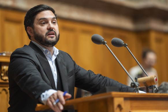Cedric Wermuth, SP-AG, spricht an der Sommersession der Eidgenoessischen Raete, am Mittwoch, 4. Juni 2025 im Nationalrat in Bern. (KEYSTONE/Til Buergy)