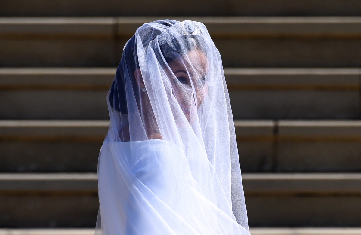epa06749199 Meghan Markle arrives at St George's Chapel in Windsor Castle for her royal wedding ceremony to Britain's Prince Harry, in Windsor, Britain, 19 May 2018, EPA/NEIL HALL / POOL