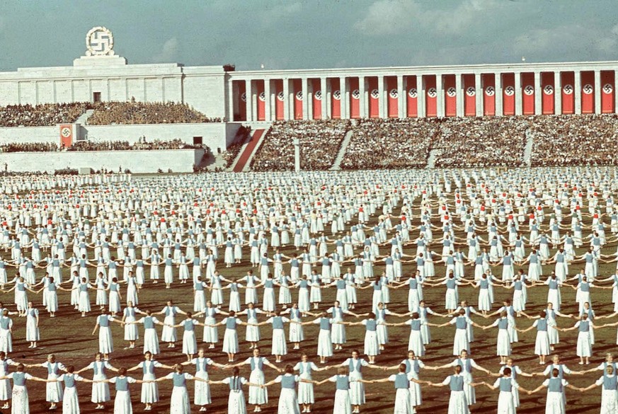 History Porn Teil IV: Geschichte in 20 Wahnsinns-Bildern