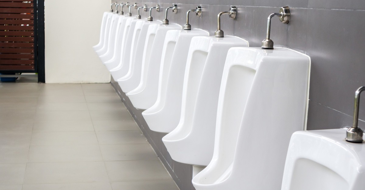 -sch-tzt-vor-mobbing-burgdorf-schafft-pissoirs-in-schulen-ab