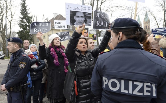 Proteste vor der saudischen Botschaft in Wien.