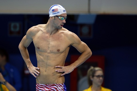 epa05452419 Michael Phelps of the USA attends a training session for the Rio 2016 Olympic Games Swimming events at the Olympic Aquatics Stadium at the Olympic Park in Rio de Janeiro, Brazil, 02 August ...