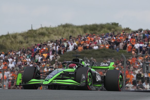 Kick Sauber driver Valtteri Bottas of Finland steers his car during qualifying session ahead of the Formula One Dutch Grand Prix race at the Zandvoort racetrack, Netherlands, Saturday, Aug. 24, 2024.  ...