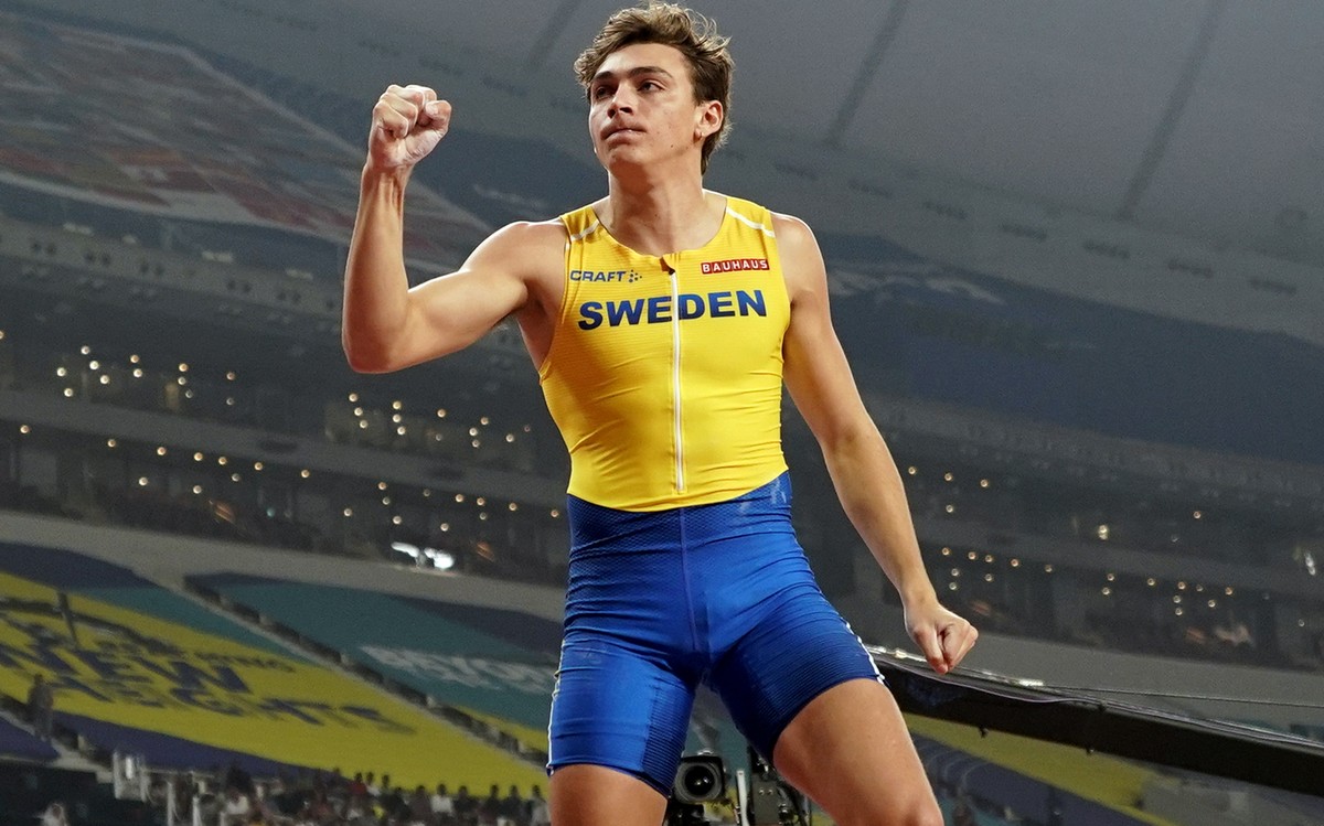 Armand Duplantis, of Sweden, reacts to his jump in the men's pole vault final at the World Athletics Championships in Doha, Qatar, Tuesday, Oct. 1, 2019. (AP Photo/David J. Phillip)
Armand Duplan ...