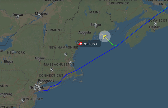 Das Flugzeug ist inzwischen in Bangor gelandet.