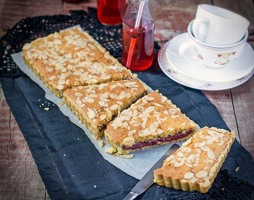 bakewell tart hausgemacht torte kuchen dessert england britisch food essen