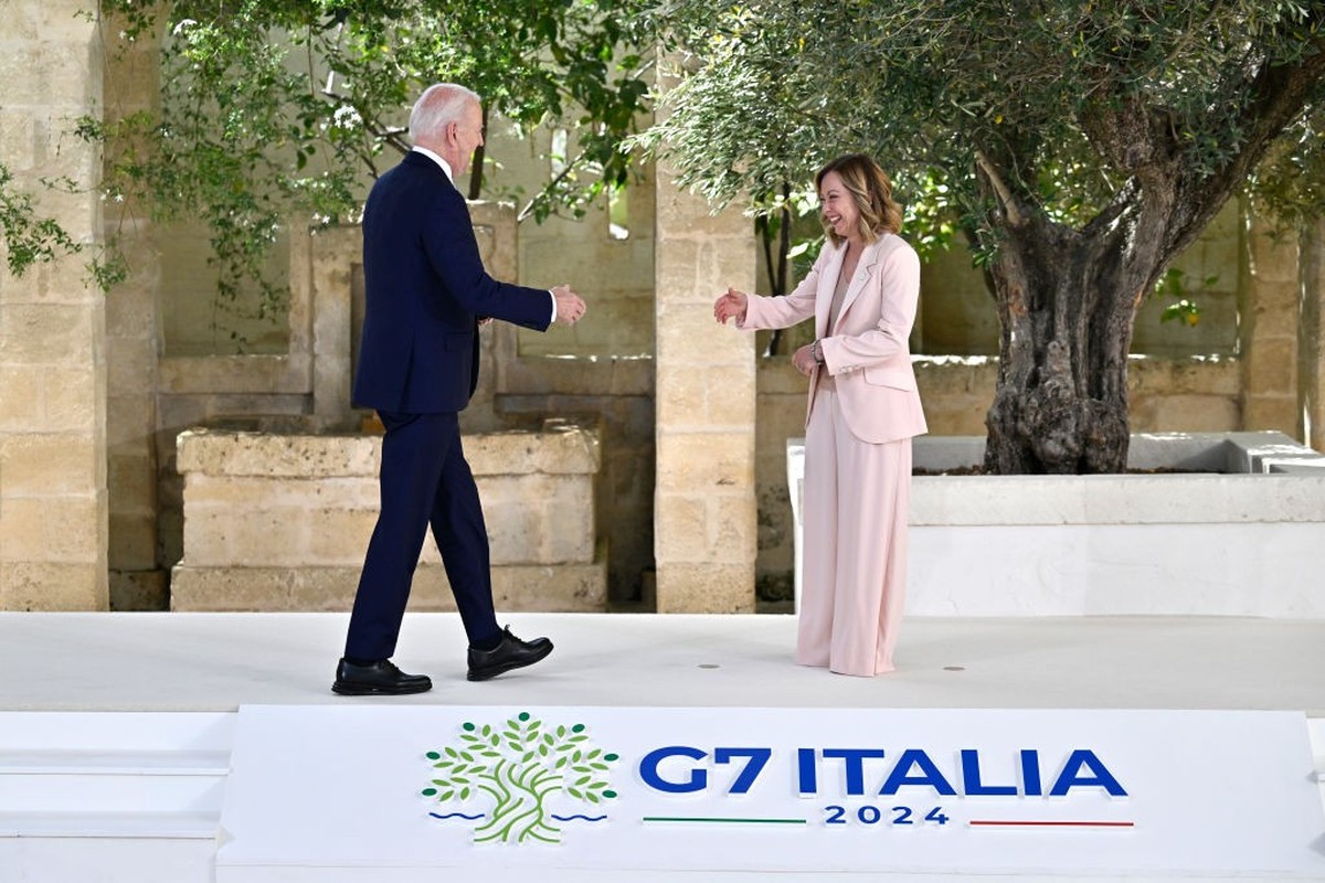 FASANO, ITALY - JUNE 13: Italy's Prime Minister Giorgi Meloni greets President of France Emmanuel Macron during the first day of the G7 meeting at Borgo Egnazia resort, on June 13, 2024 in Fasano ...