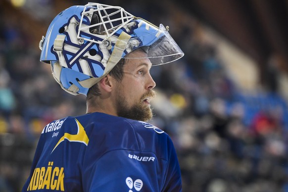 Der Davoser Goalie Anders Lindbaeck, beim Eishockey-Qualifikationsspiel der National League A zwischen dem HC Davos und den Rapperswil-Jona Lakers, am Dienstag, 25. September 2018, in der Vaillant Are ...