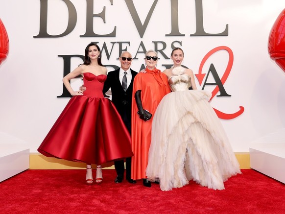 (L-R): Anne Hathaway as Andy Sachs and Meryl Streep as Miranda Priestly in 20th Century Studios' THE DEVIL WEARS PRADA 2. Photo courtesy of 20th Century Studios. © 2026 20th Century Studios. All  ...