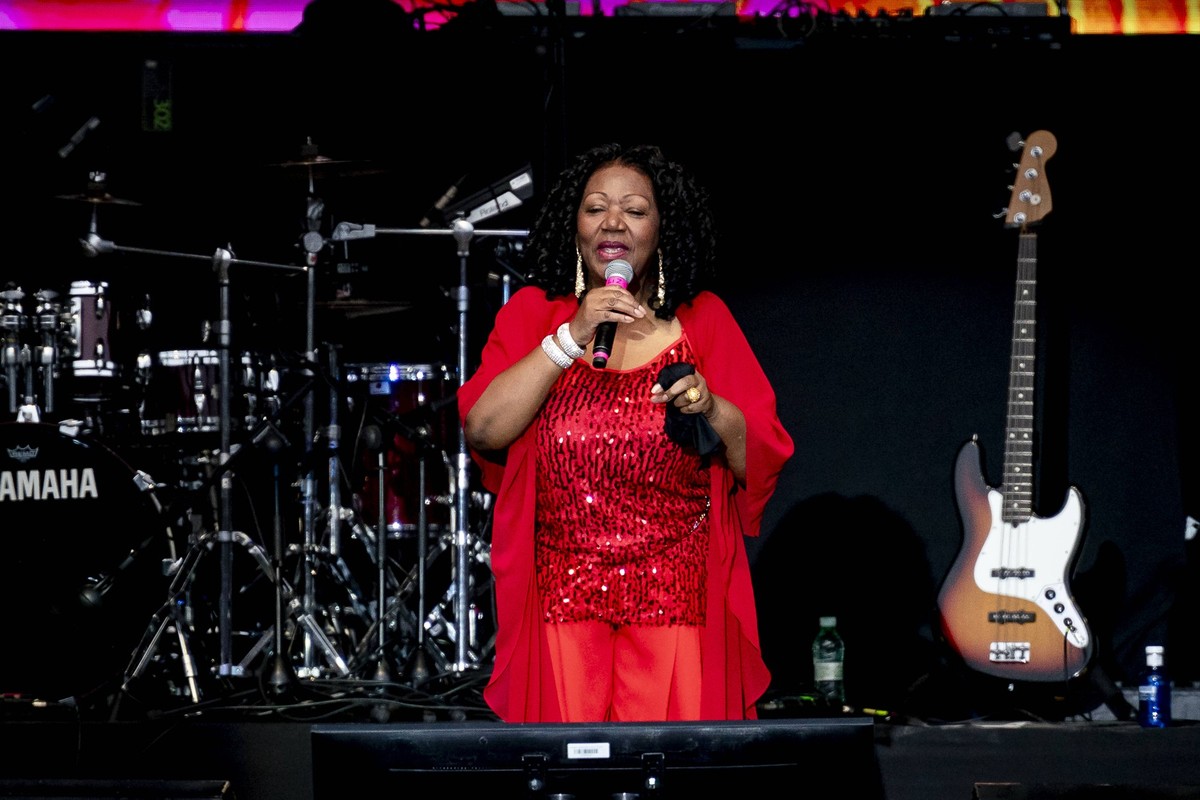 Fourth edition of the Feast of the Resurrection in Madrid The singer of the group Boney M, Liz Mitchell, performs during the fourth edition of the Feast of the Resurrection, in the Plaza Cibeles in Ma ...