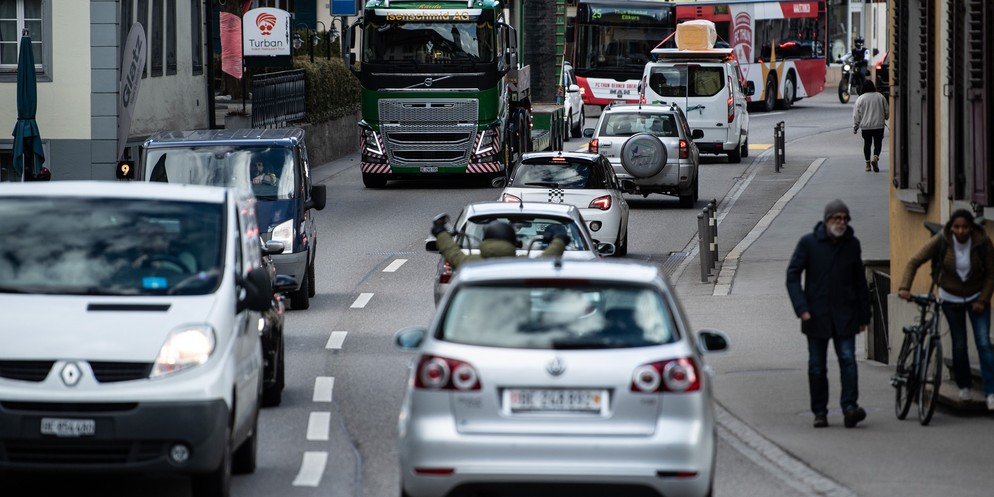 In der Stadt Thun kommt es immer wieder zu starken Verkehrsüberlastungen.