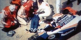 01.05.1994: Sennas tödlicher Unfall in Imola: «Als hätte man Jesus live ans Kreuz genagelt»