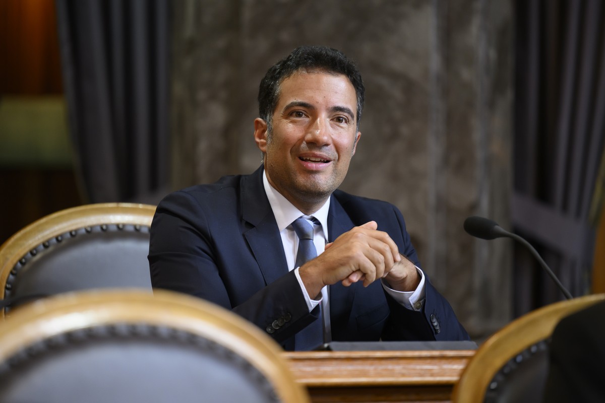 Andrea Caroni, FDP-AR, spricht bei der Debatte "Strafrahmenharmonisierung und Anpassung des Nebenstrafrechts an das neue Sanktionenrecht" waehrend der Fruehlingssession der Sommersession Rae ...