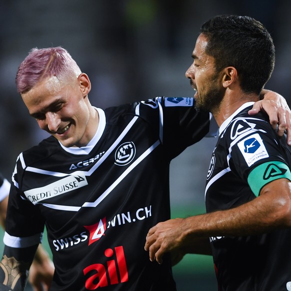 From left, Lugano&#039;s players Mattia Bottani and Jonathan Sabbatini celebrate 2-1 goal during the Super League soccer match FC Lugano against FC Zuerich, at the Cornaredo Stadium in Lugano, Thursda ...