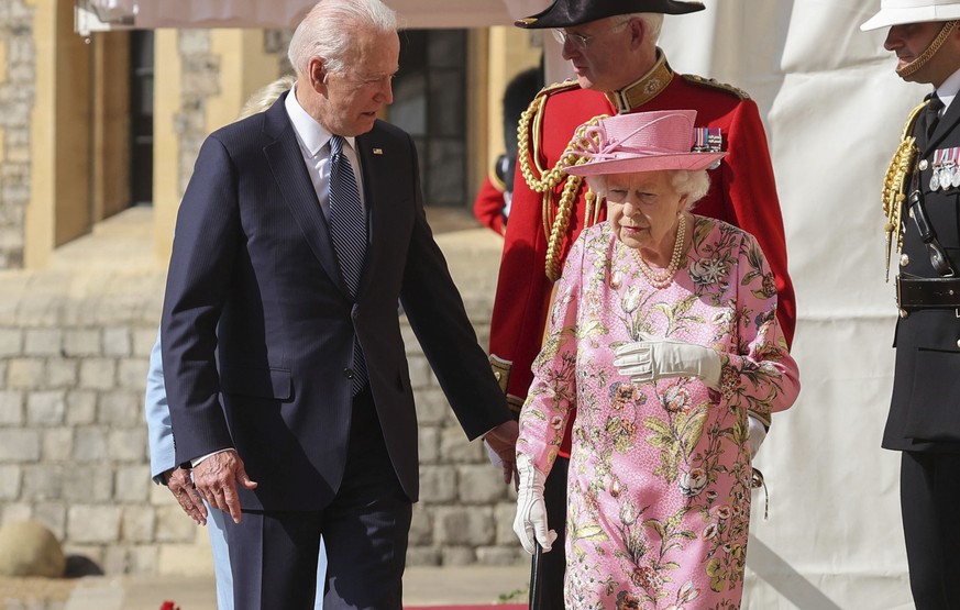 Joe Biden und die Queen im Schloss Windsor.