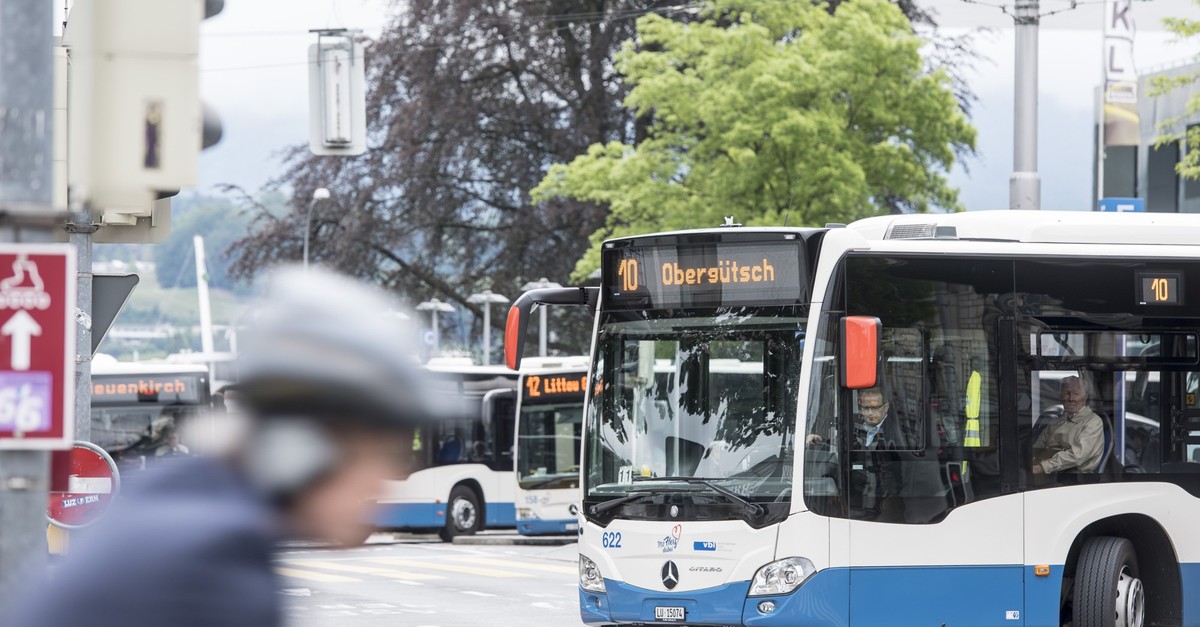 Zweifel-am-Nutzen-Luzerner-Stadtrat-lehnt-365-Franken-Abo-f-r-den-Bus-ab