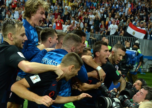 Pure Freude bei den Kroaten nach Mandzukics Siegtreffer.