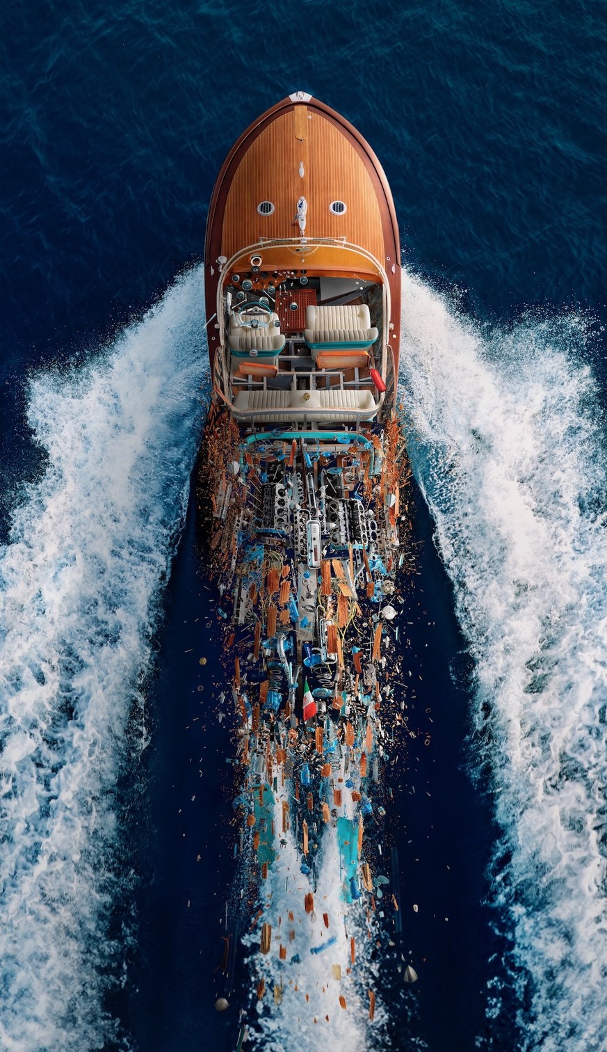 Fabian Oefner &quot;Disintegrating&quot; - photo art
https://fabianoefner.com/
https://www.instagram.com/fabianoefner
