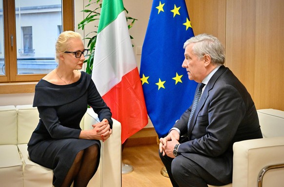 epa11166196 Italian Foreign Minister Antonio Tajani (R) during a meeting with Yulia Navalnaya (L), widow of the late Russian dissident Alexei Navalny, at the offices of the Italian delegation in the E ...